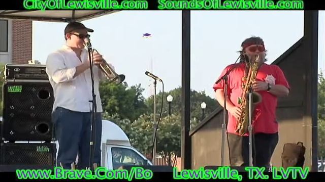Flying Saucer - Brave Combo song about UFOs смотреть онлайн