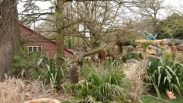 The Land Of The Living Dinosaurs At West Midlands Safari Park, April 2019 смотреть онлайн