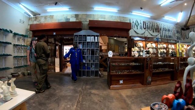 African Galleria - biggest souvenir shop in Tanzania смотреть онлайн