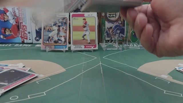 Baseball Stats & Packs 5 June 2023 (2023 Topps Heritage Silver Chrome hit) смотреть онлайн