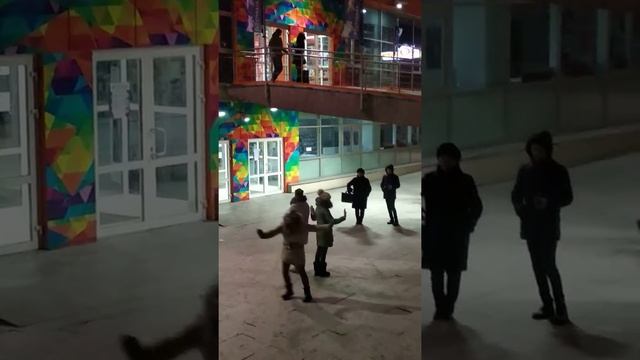 Ангарск.Ночь-Улица-Фонарь-Аптека. смотреть онлайн