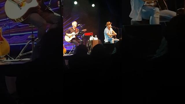 David Cook -Broken Windows (acoustic) - Sony Music Hall - NYC - August 9th 2010 смотреть онлайн
