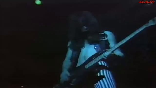 Iron Maiden - Phantom Of The Opera (Live At The Rainbow, 1981)
