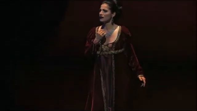Nora in Jackie O. singing Callas part2 смотреть онлайн