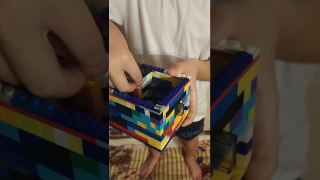 Я сделал двухэтажный дом из Лего смотреть онлайн