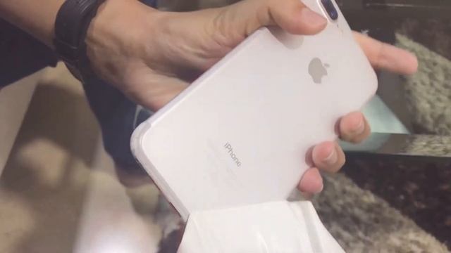 Unwrapping My IPhone 7 Plus Carbon Cover смотреть онлайн
