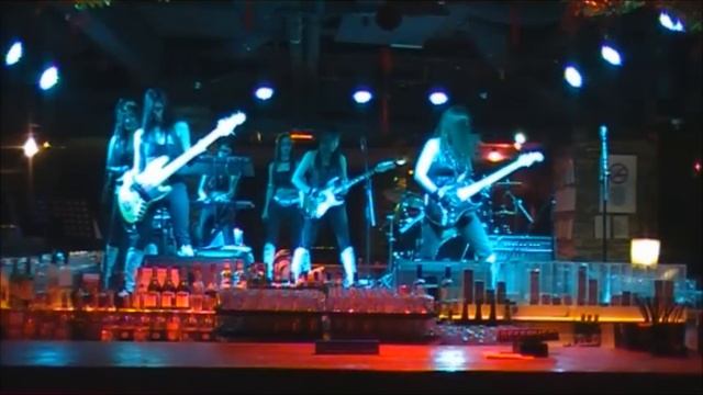 Mama's Girl Band @ Safari Disco