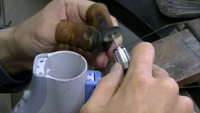 クロムカスタム工房、Chrome Hearts タイニーECHプラスリングの新品仕上げ（前半） смотреть онлайн