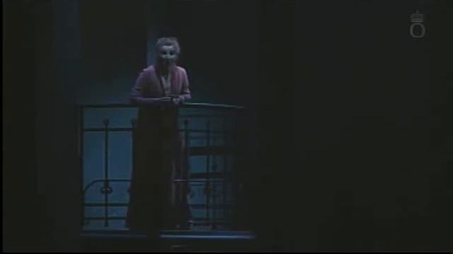 "Caro nome..." смотреть онлайн