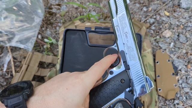 Пістолет стартовий (шумовий) KUZEY 911 chrome/black (Кольт 1911) з дод. магазином смотреть онлайн