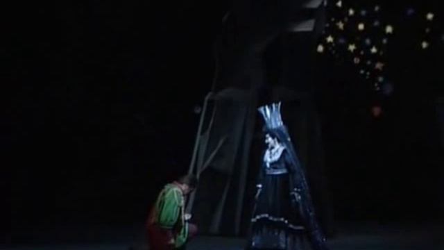 Mozart - La Flauta Mágica - La reyna de la noche смотреть онлайн