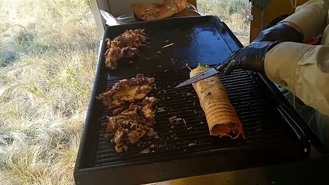 Самая Вкусная Еда В Мире!!! /Уличная еда /ШАУРМА НА ОГНЕ/Жарю в машине/