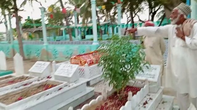 Mewa Shah Ghazi Baba Shrine Documentary | Part 03 | The Brave History смотреть онлайн