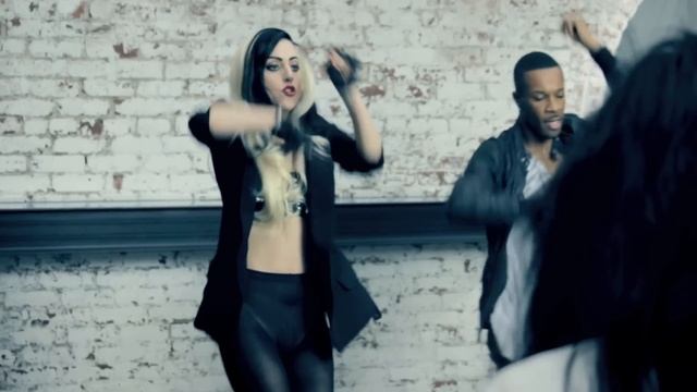 Google Chrome: Lady Gaga смотреть онлайн