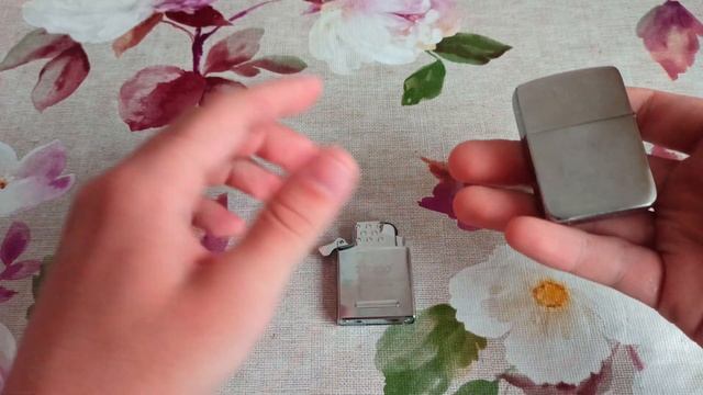 Zippo Yellow Flame butane insert unboxing/test смотреть онлайн