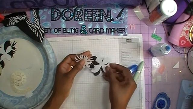 SVG Cuts Shap Card Pt 2 (Finished Card) смотреть онлайн