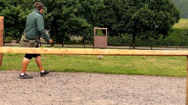 WINGS - BIRD OF PREY OUTDOOR DISPLAY AT LONGLEAT SAFARI PARK смотреть онлайн