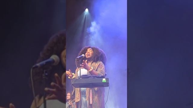 DANIELLE PONDER beautifully performs Radiohead's Creep at the Montreal Jazz Fest, June 29, 2023 смотреть онлайн