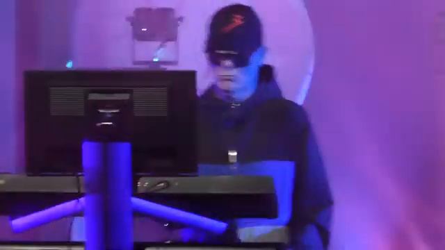 Pet Shop Boys - Domino Dancing - Inner Sanctum, Royal Opera House, 28/7/18 смотреть онлайн