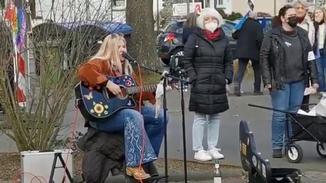 Universal Soldier (live, Friedenskundgebung Büdingen am 05.03.22) смотреть онлайн