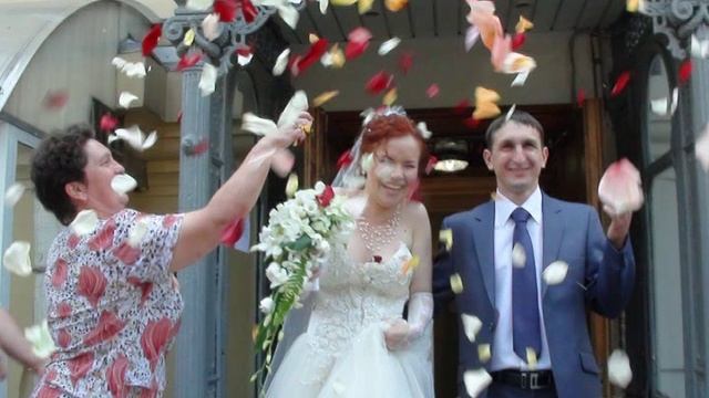 99 счастливых мгновений смотреть онлайн