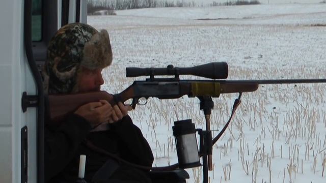Quadriplegic Shooting Browning 300 Magnum Rifle смотреть онлайн