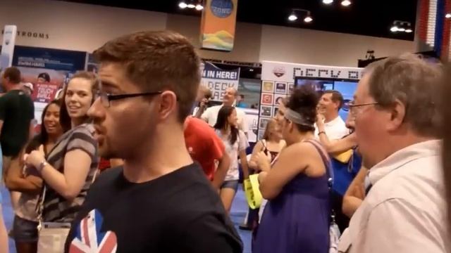 Opera Omaha Chorus Flash Mob смотреть онлайн