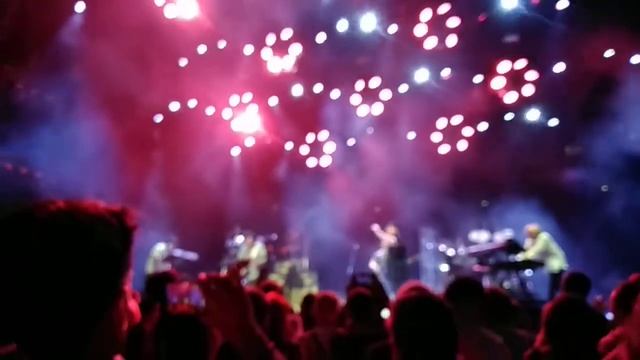 Toto Home of the brave 11 07 2019 bdb66 смотреть онлайн