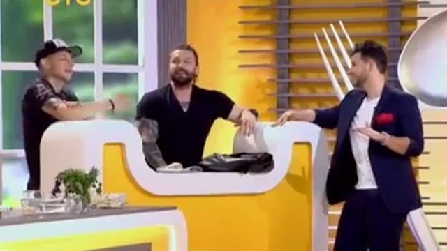 03  «Кто кого на кухне» выпуск №9 кулинарная программа