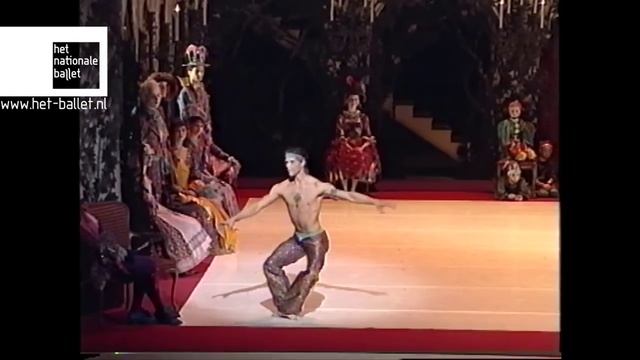 Marijn Rademaker dancing in Dutch National Ballet's Sleeping Beauty смотреть онлайн