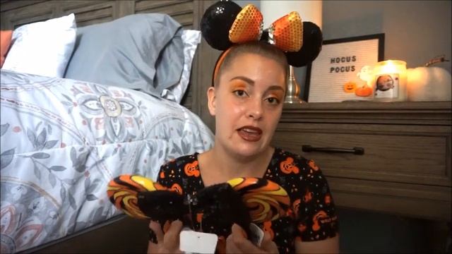 Haul: shopDisney and World of Disney Halloween Goodies! смотреть онлайн