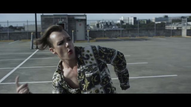 HEDGE FUND - 'Summer's Getting Shorter' (Official Video) смотреть онлайн