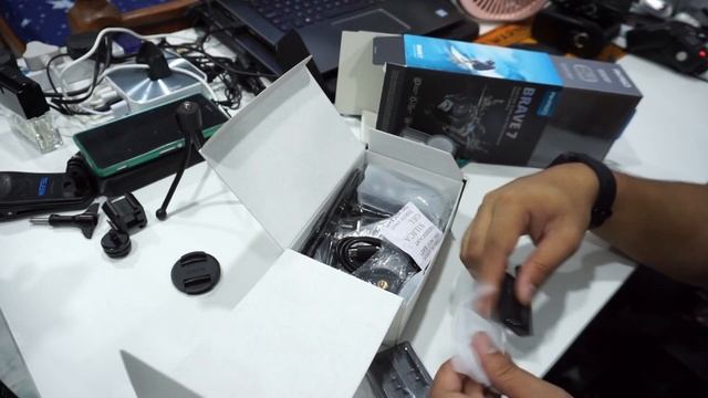 Unboxing Akaso Brave 7 - Pencabar Terdekat DJI Osmo Action? #akaso #akasobrave7