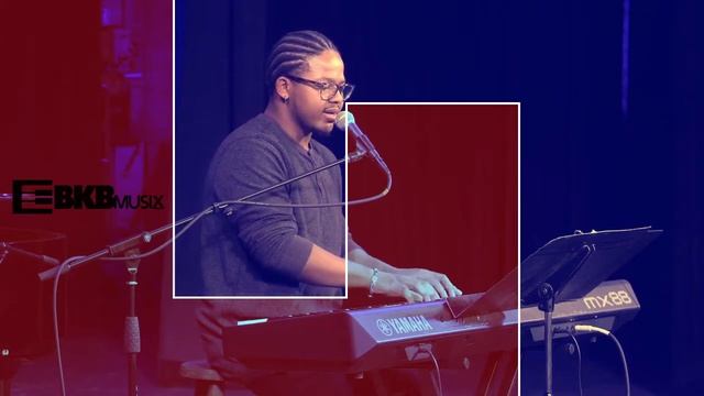 Movin' On (Original) Live @ Grand Opera House 365 Live смотреть онлайн