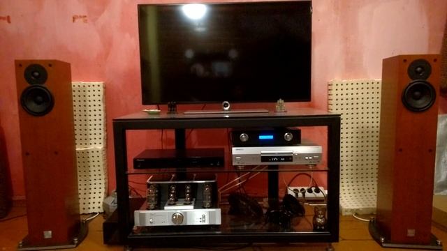 Xavian Giulietta -speaker  , Cayin A-88T, Pioneer DV668+DAC