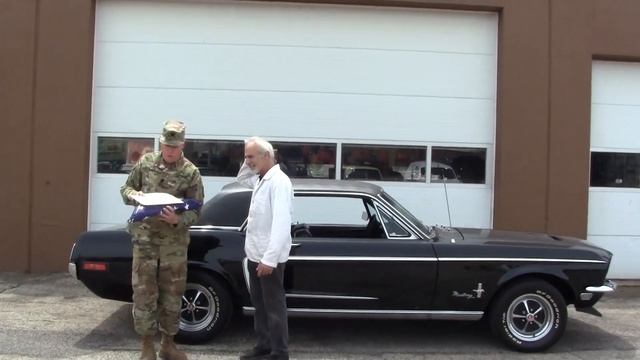 The Doc give's back to one of our brave military members Robert Gerlach смотреть онлайн
