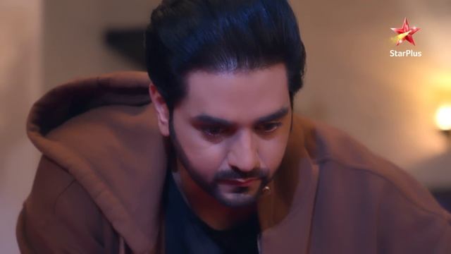 Ghum Hai Kisikey Pyaar Meiin | Savi Aur Ishaan Ke Rishtey Mein Ho Raha Hai Kuch Khaas смотреть онлайн