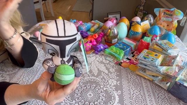 Walmart Easter Clearance Haul for Operation Christmas Child - 2024 смотреть онлайн