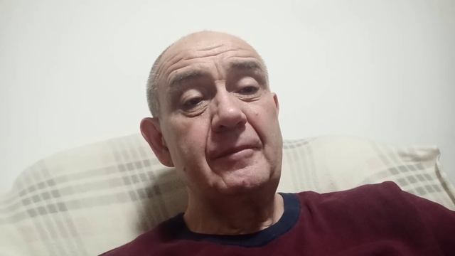 Петр прорубил окно. Владимир выбьет дверь и снесет стены европейского дома смотреть онлайн