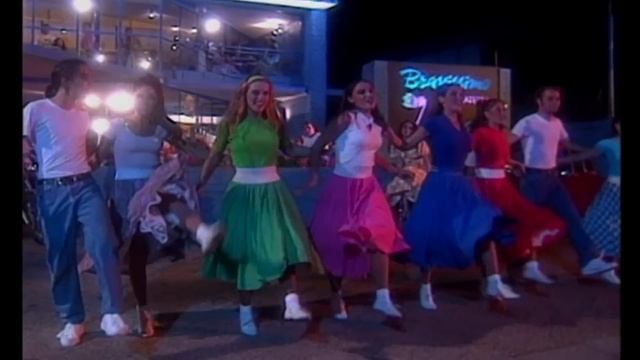 La chica ye-ye | Cachureos смотреть онлайн
