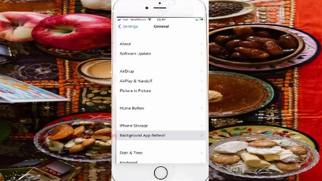 iPhone 7 : How to turn on or off maps background app refresh смотреть онлайн