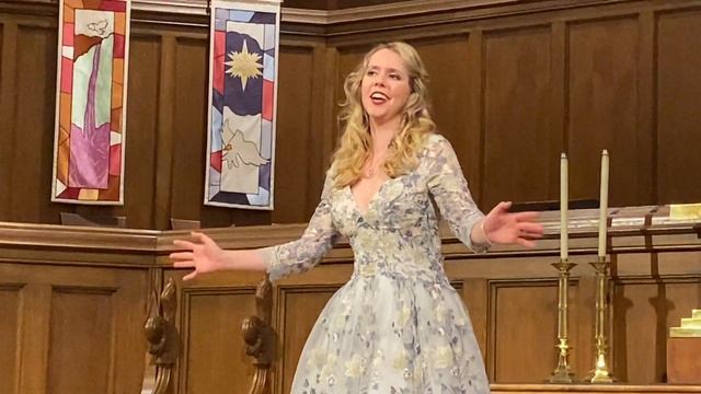 Amanda Carmichael Opera - La Diva de l’Empire - Erik Satie. French Language смотреть онлайн