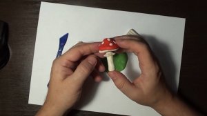 Как слепить мухомор из пластилина