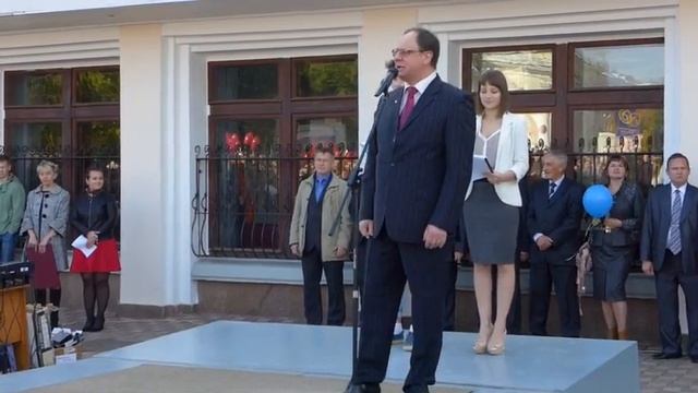 Вперёд, к знаниям: В Кирове прошли торжественные линейки ВятГГУ и ВятГУ смотреть онлайн