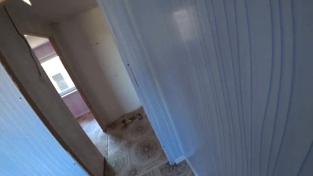 Установка межкомнатных дверей Мариам (часть 1) смотреть онлайн