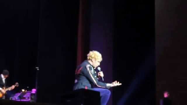 Mozart l'Opera Rock - Tatoue-moi (Moscou 13/03/2017) смотреть онлайн