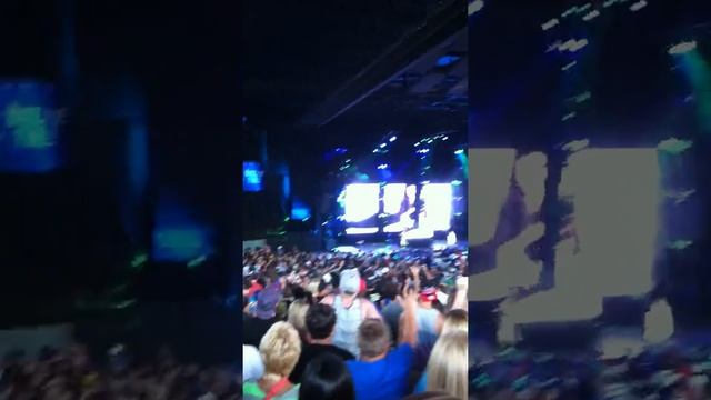 Mac Miller- Nikes on my Feet (DTE) смотреть онлайн