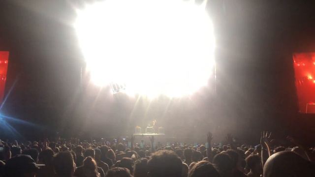 Justice- Waters of Nazareth x We Are Your Friends x Phantom Live from ACL Fest W2 #Justice #ACLFest смотреть онлайн
