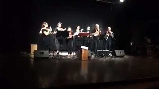 The Lion Sleeps Tonight (The Token) - Estaciòn Esperanza @ Teatro Opera Prima смотреть онлайн