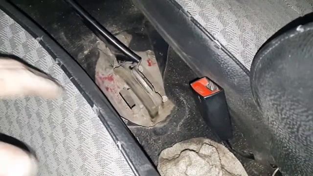 Ваз 21074 - Замена троса ручника смотреть онлайн